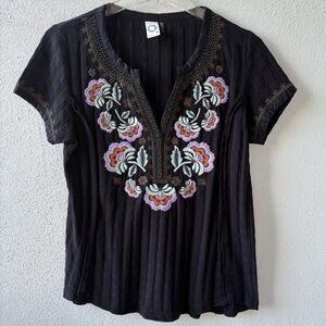 Anthropologie Size M Black Floral Beaded Embroidered Ribbed Black Boho Top Goth